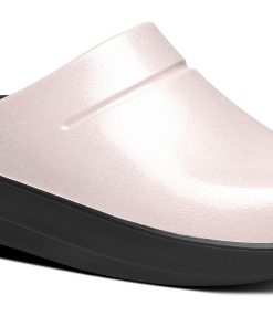 Women's OOcloog Luxe Clog - Primrose Sparkle