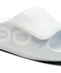Women's OOahh Sport Flex Sandal - White